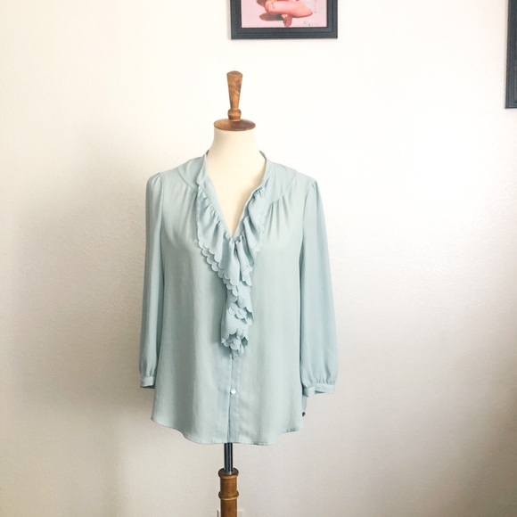 Anthropologie Tops - Anthropologie HD In Paris Ruffle Blouse
